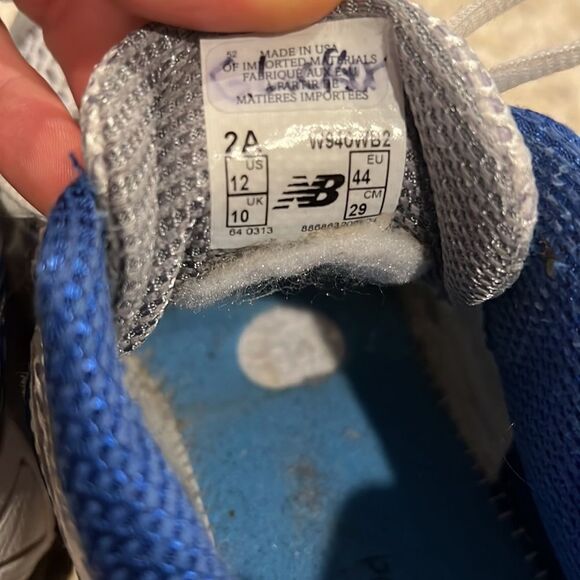 New Balance Women’s Running Shoes W940wB2 Silver size 12 EUC no insole USA made - Picture 7 of 9